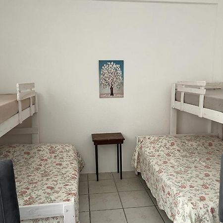 Appartement Kitnet Quatro Ilhas à Bombinhas Extérieur photo